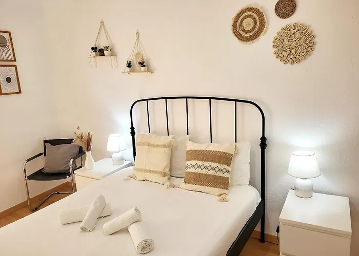 Amelia - Surf Camp * Пениши