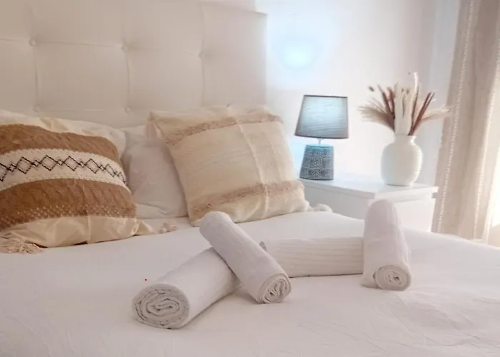 Апартаменты Amelia - Surf Camp